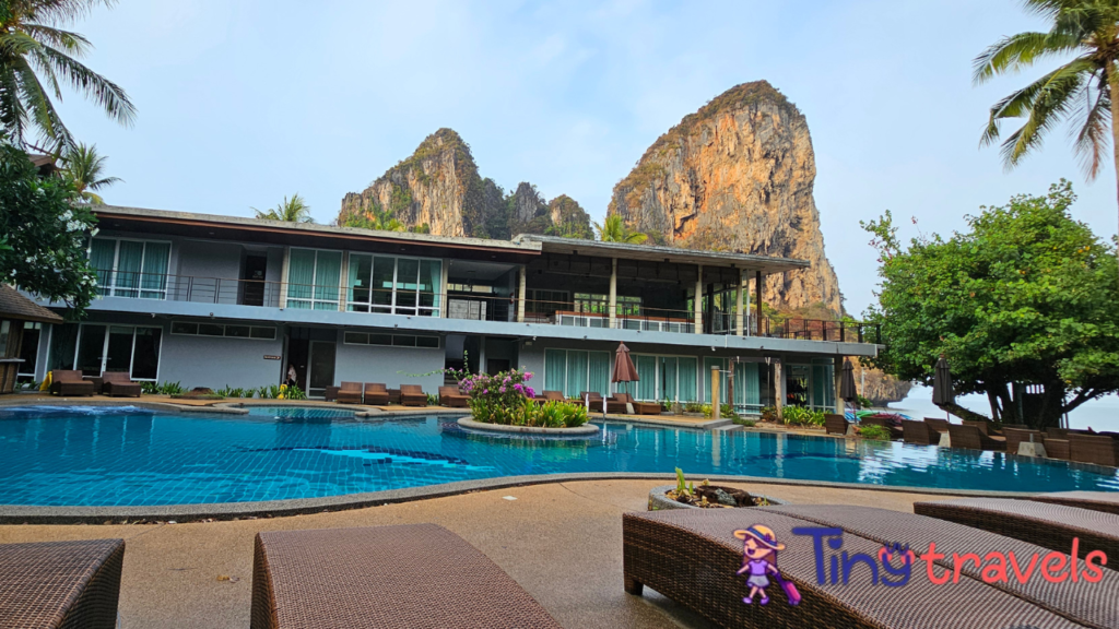 Sand Sea Beach,  Railay