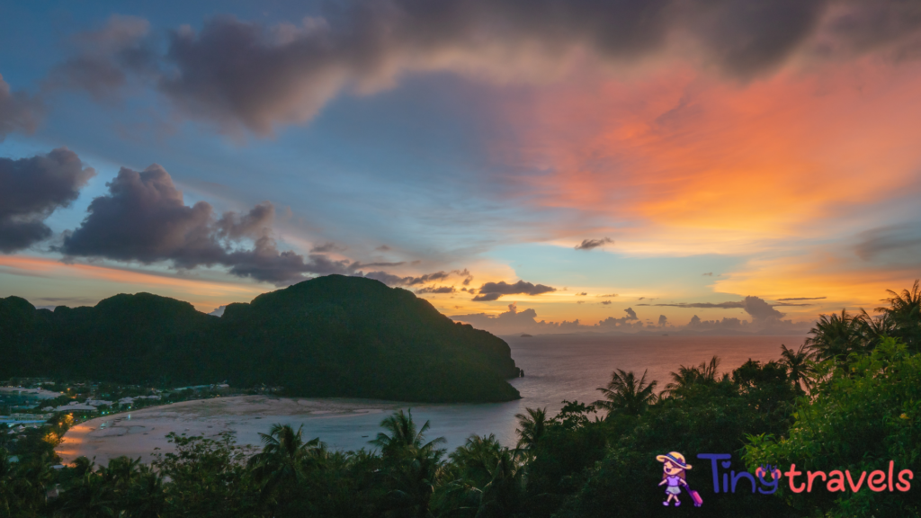 Koh Phi Phi sun set from view point 