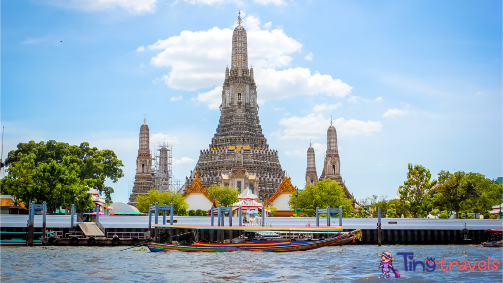 Wat Arun (Temple of Dawn)