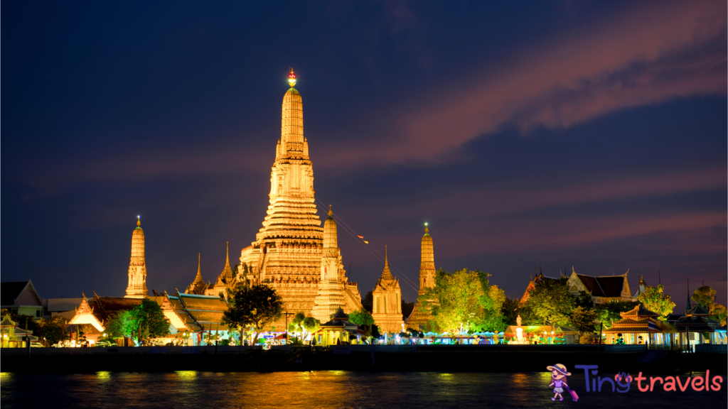 Wat Arun (Temple of Dawn)