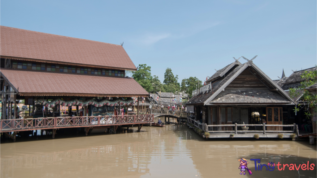 Thai Multi Culture Floating Market Pattaya⁠