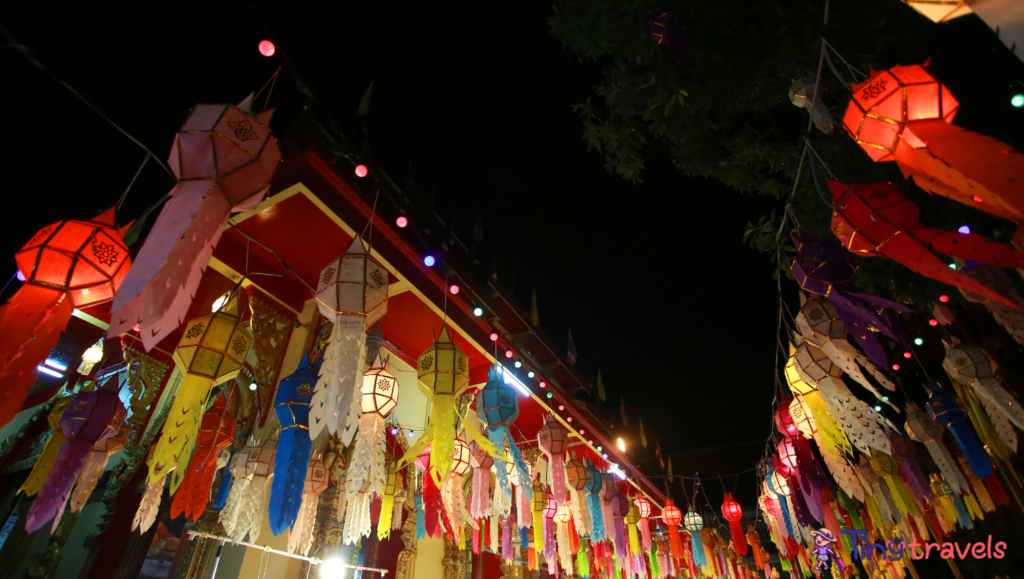 Sunday night market Chiang mai 