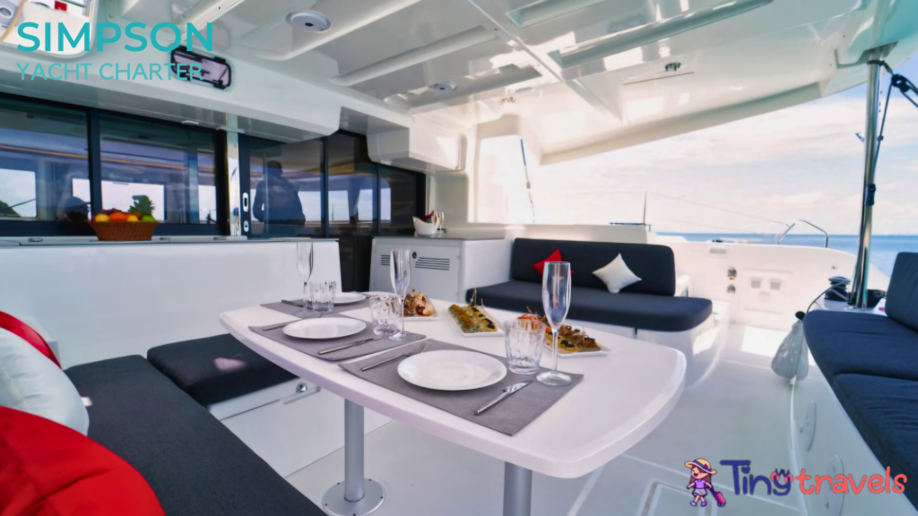 Luxury yacht charter,
Simpson Marine company Thailand 