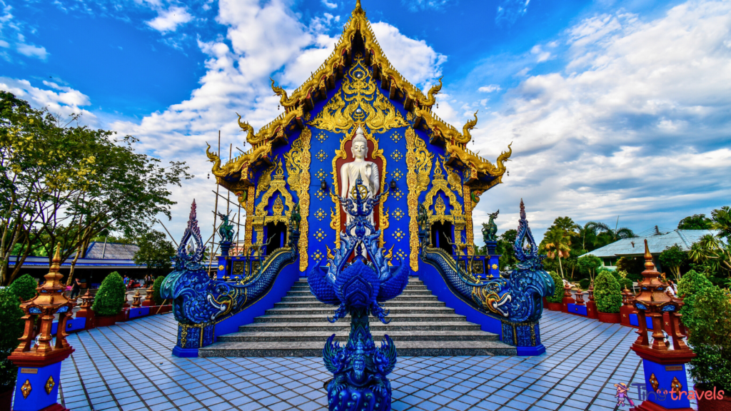 Blue Temple (wat Rong Suea Ten)