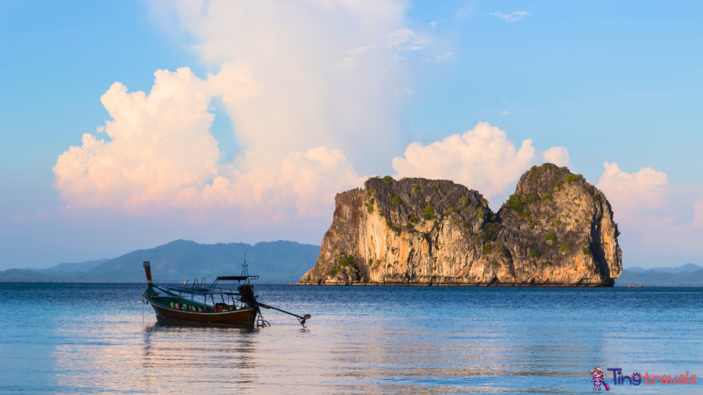 Boat and Koh Ma island⁠