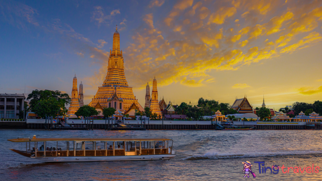 Sunset river cruise,  Chao Phara River, Bangkok. 