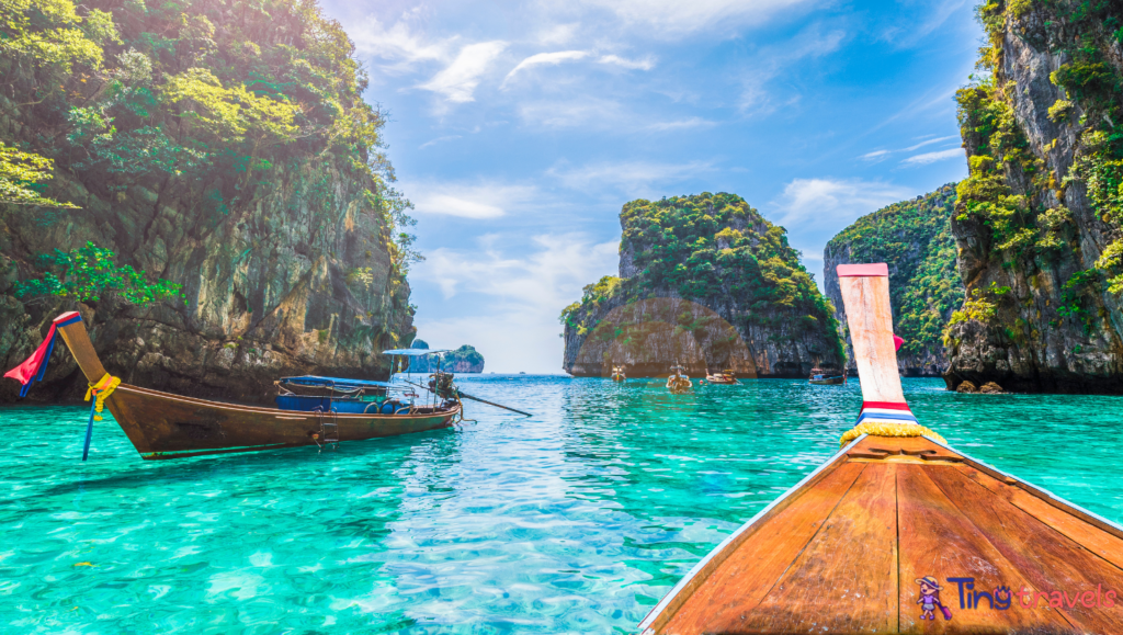 Island Hopping at phi phi island 